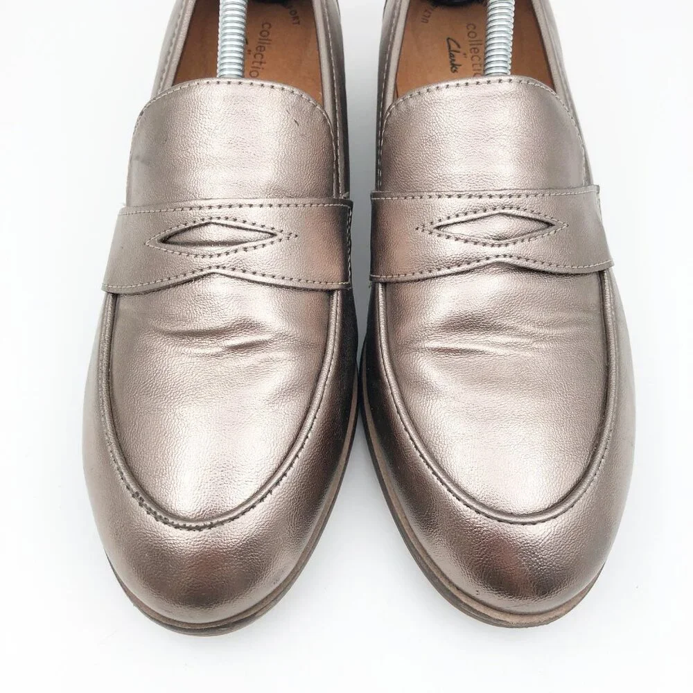 CLARKS Collection Shoes Womens 8.5 Bronze Shimmer Metallic Penny Loafers